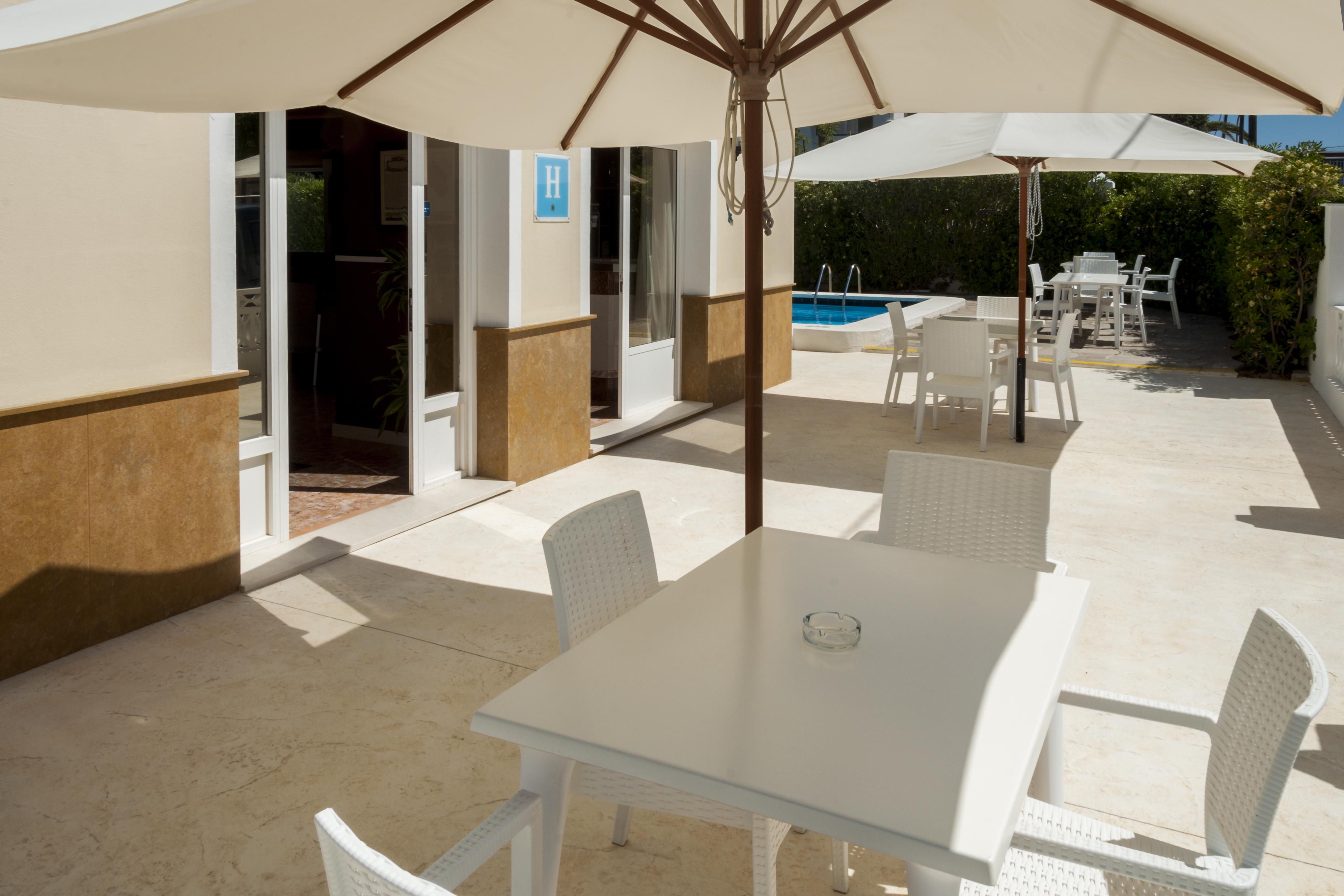 Hotel Madrid 시우타데야 외부 사진