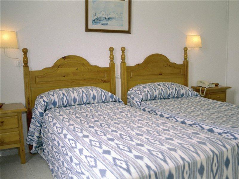 Hotel Madrid 시우타데야 외부 사진
