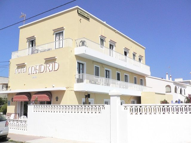 Hotel Madrid 시우타데야 외부 사진